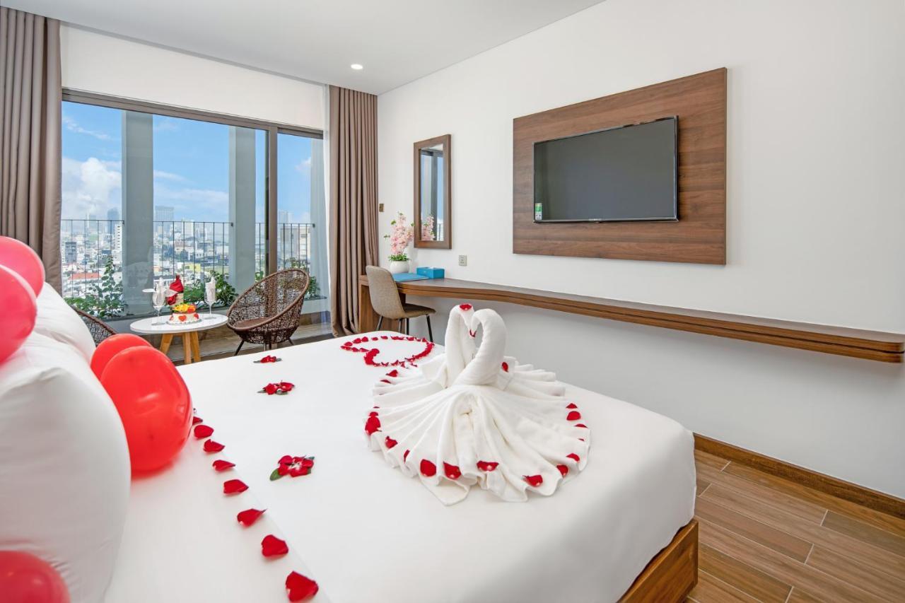 Gold Plaza Hotel 4*