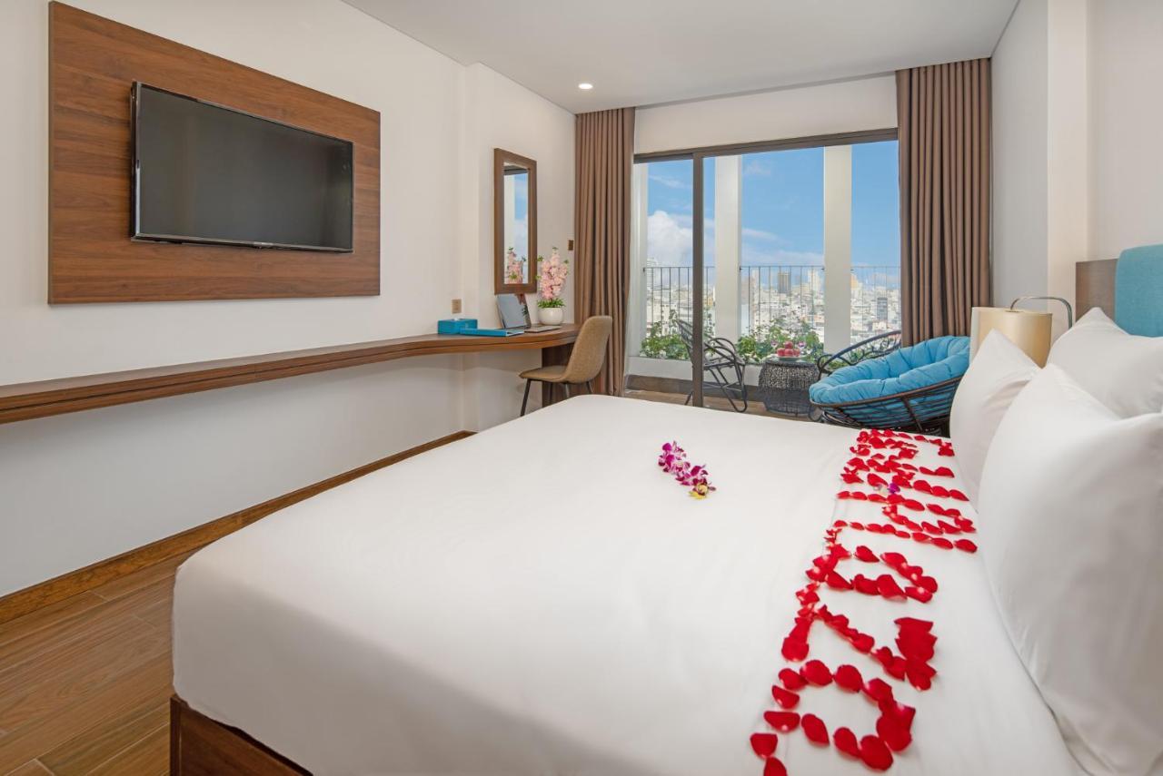 Gold Plaza 4* Da Nang